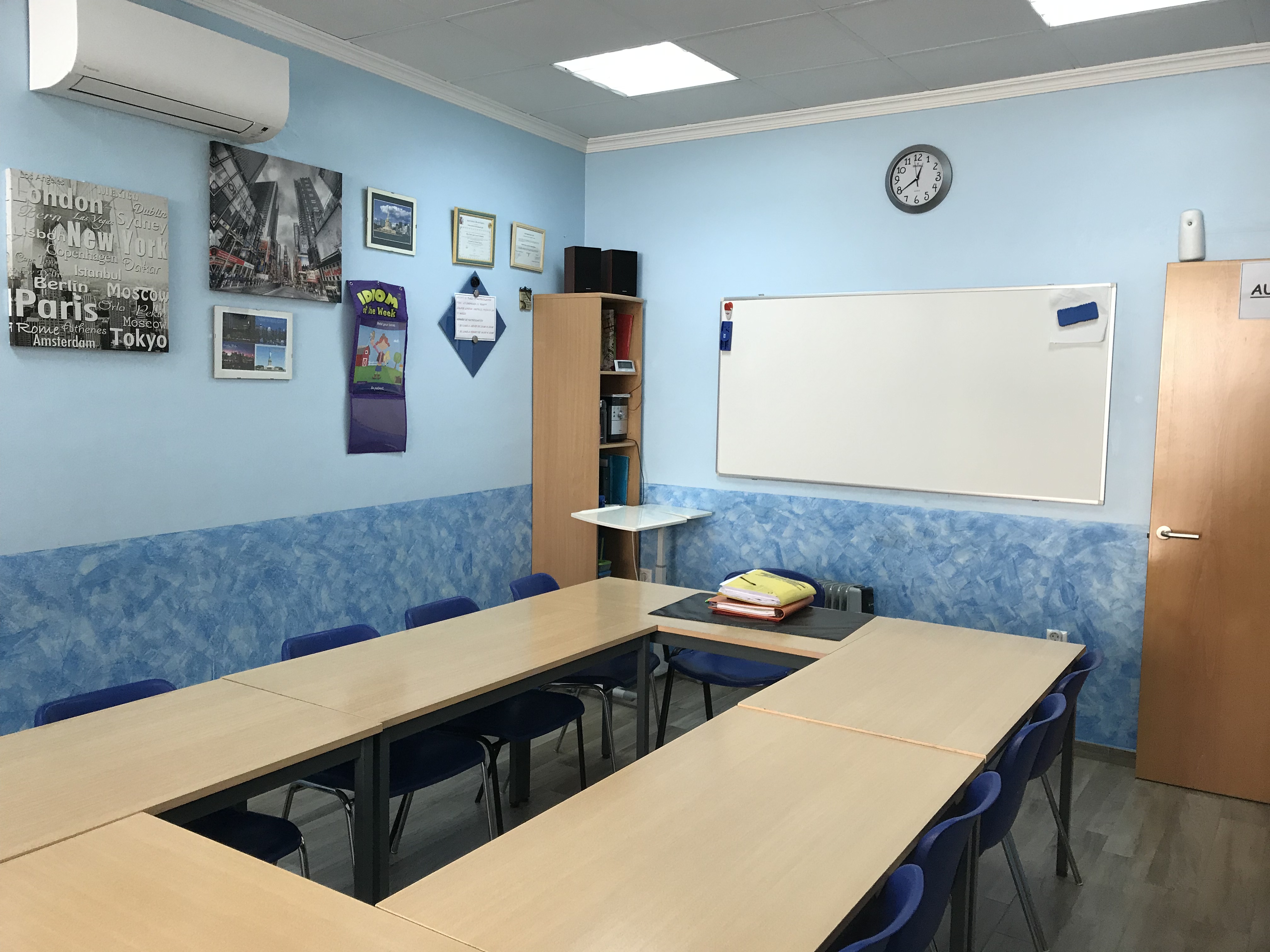 Escuela de Idiomas Escuela de Idiomas